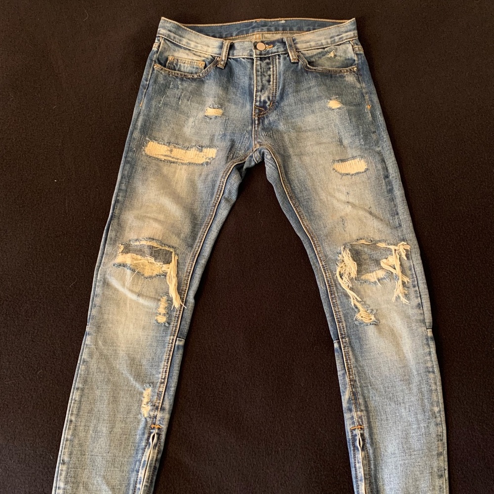 MNML M1 repaired denim jeans